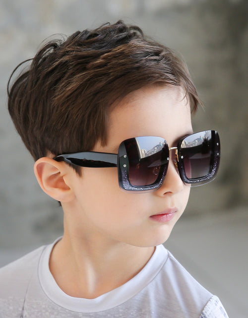 Load image into Gallery viewer, Fashion big box children&#39;s sunglasses
