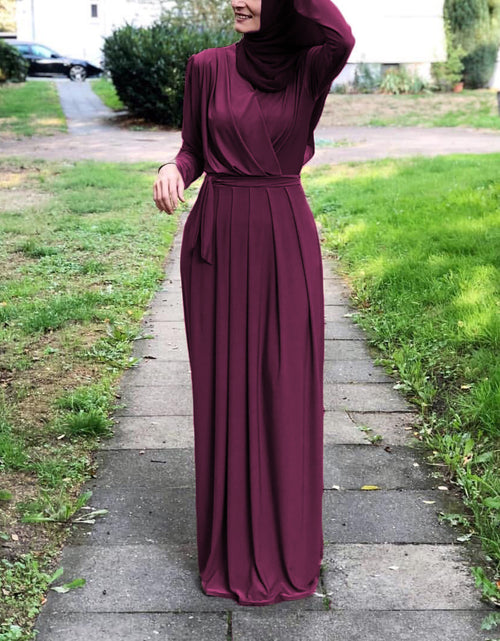 Load image into Gallery viewer, Women&#39;s Solid Color Middle Eastern Muslim Long Dress
