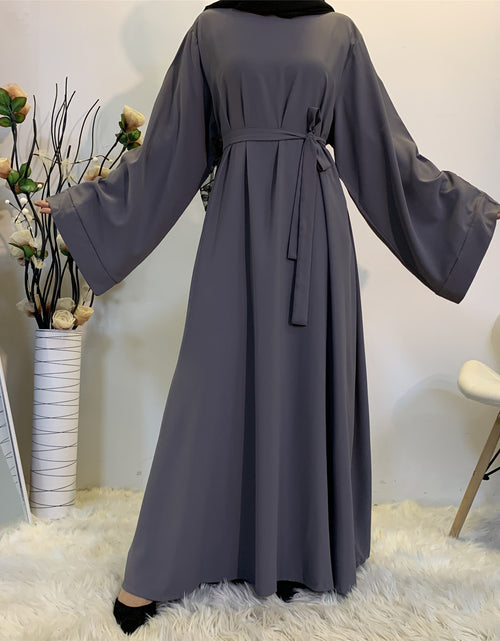 Load image into Gallery viewer, Solid Color Plus Size Lace-up Muslim Dress
