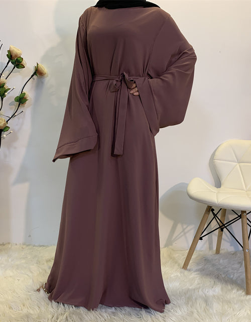 Load image into Gallery viewer, Solid Color Plus Size Lace-up Muslim Dress
