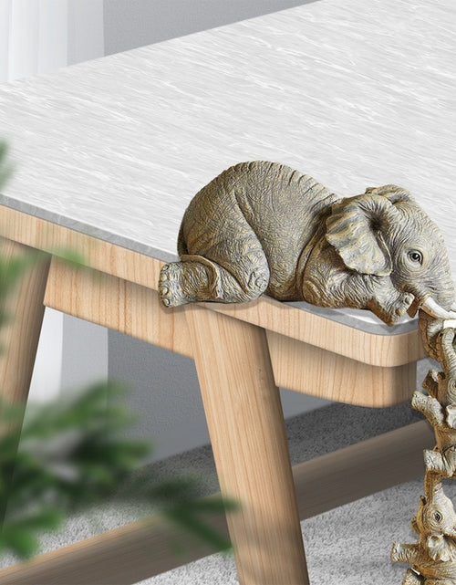 Load image into Gallery viewer, Resin Crafts Mother Love Elephant
