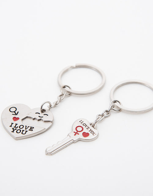 Load image into Gallery viewer, One Arrow Pierced Heart Lovers Zinc Alloy Keychain Lovers
