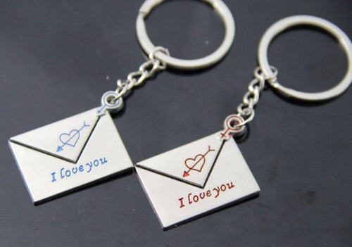 Load image into Gallery viewer, One Arrow Pierced Heart Lovers Zinc Alloy Keychain Lovers
