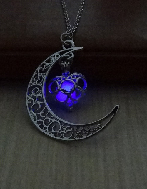 Load image into Gallery viewer, Glowing Pendant Necklaces Silver Plated Chain Necklaces
