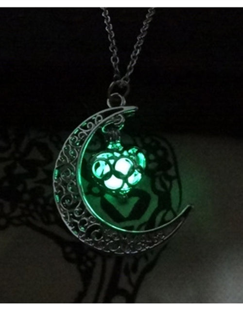 Load image into Gallery viewer, Glowing Pendant Necklaces Silver Plated Chain Necklaces
