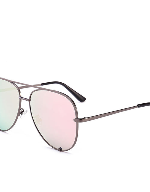 Load image into Gallery viewer, Fashionable sunglasses
