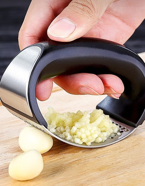 Load image into Gallery viewer, Anual Stainless Steel Garlic Press Manual Garlic Mincer Chopping Garlic Tools Curve Fruit Vegetable Tools Kitchen Gadgets Garlic Press Rocker Stainsteel Garlic Crusher Black Peeler And Metal Scraper
