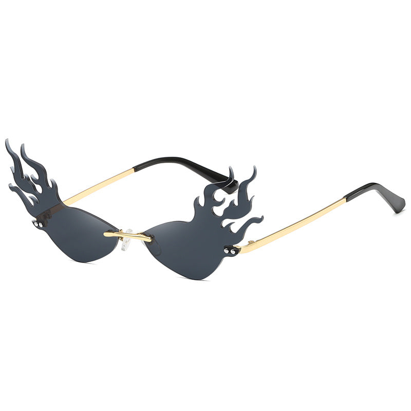 Triangle cat eye flame style sunglasses