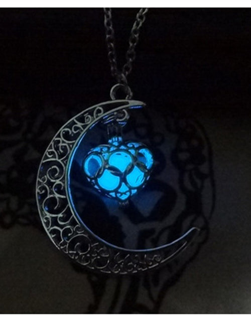 Load image into Gallery viewer, Glowing Pendant Necklaces Silver Plated Chain Necklaces
