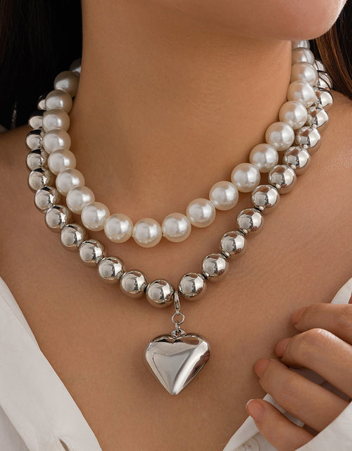 Load image into Gallery viewer, Ornament Pearl Heart Clavicle Chain Beaded Heart-shaped
